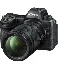 Nikon Z6III kit 24-200mm f/4-6.3 VR 